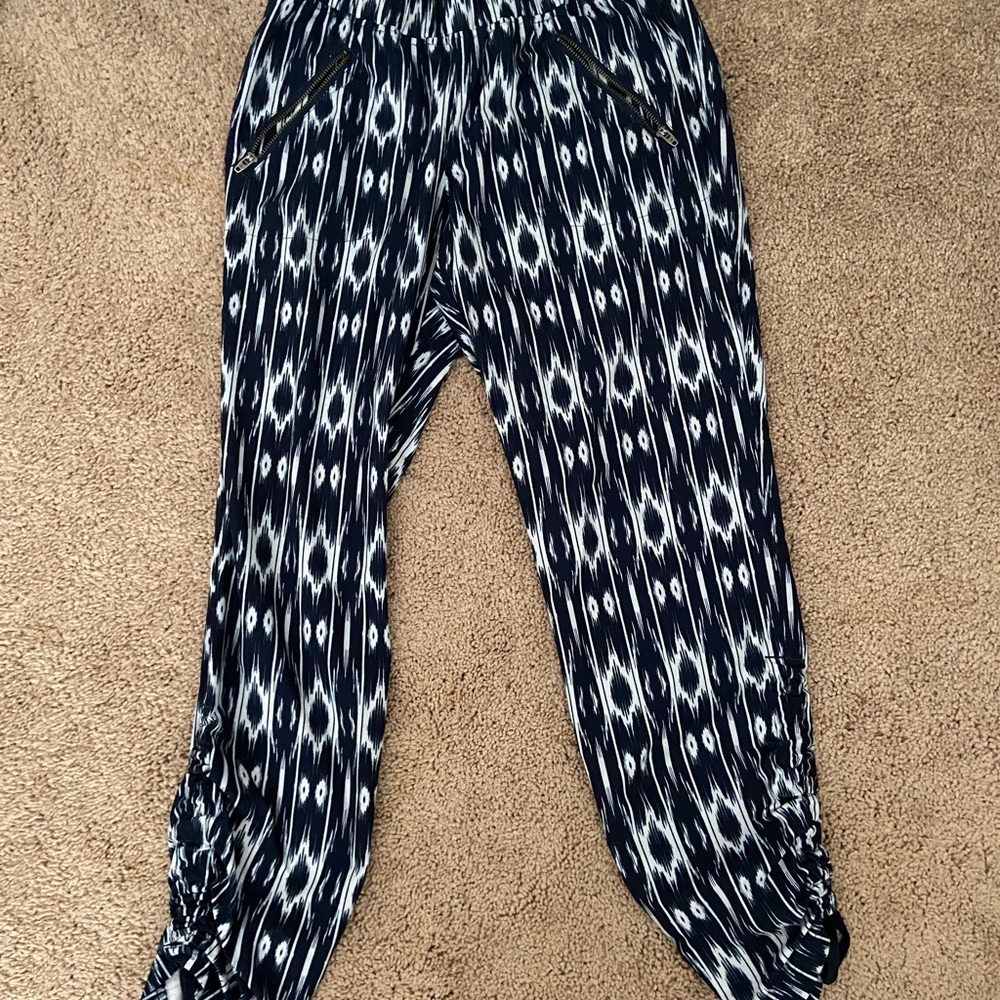 Athleta tribal print joggers size 2